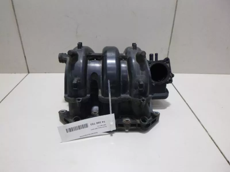 Впускной коллектор ST299636