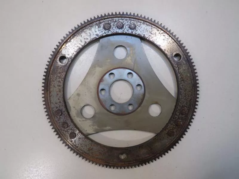 Маховик двигателя BS266155