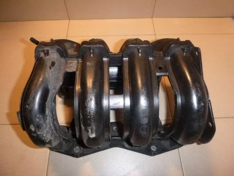 Впускной коллектор ST298023