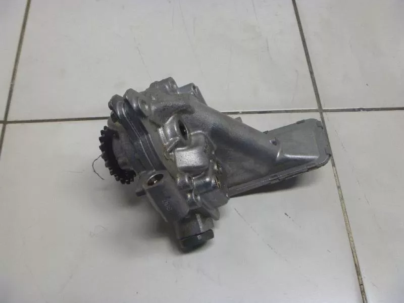 Масляный насос BS252320