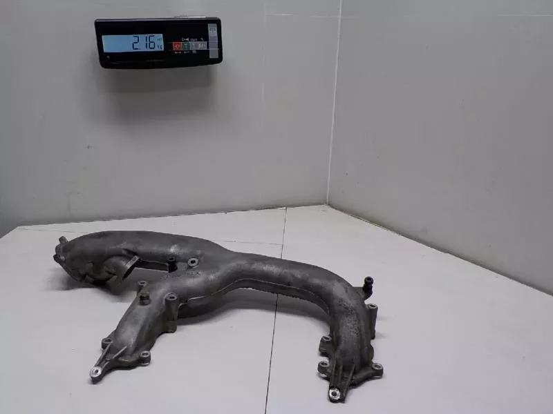 Впускной коллектор ST300300