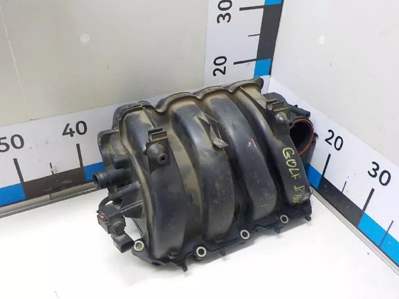 Впускной коллектор ST299213