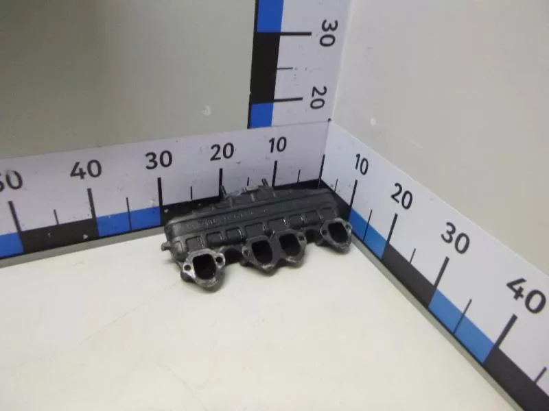 Впускной коллектор ST300138