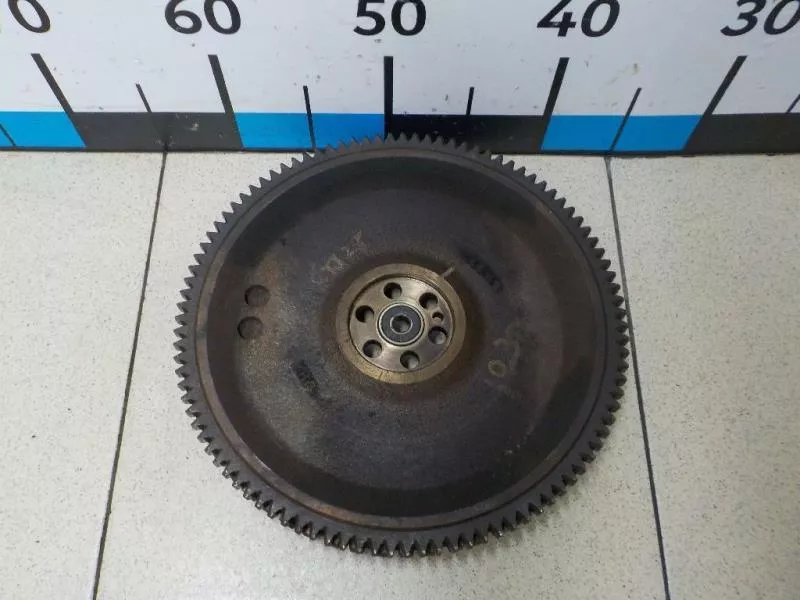 Маховик двигателя BS266536