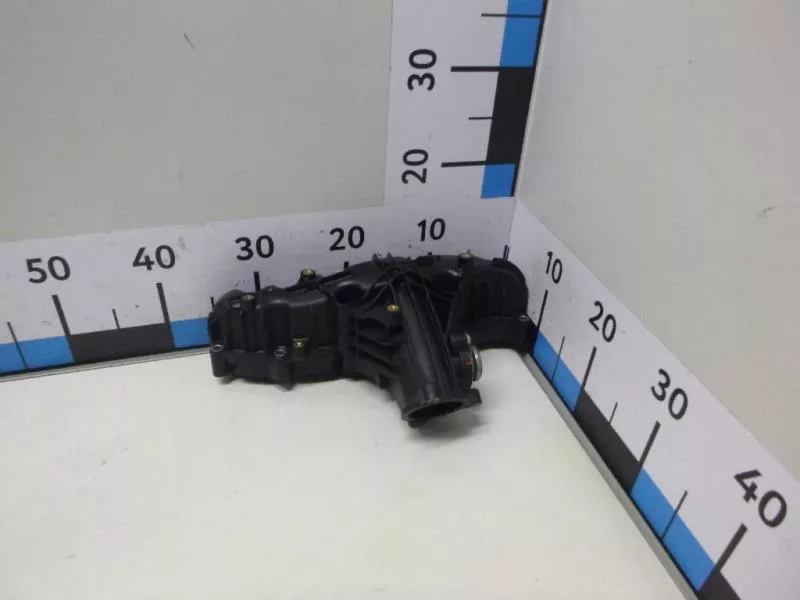 Впускной коллектор ST300599 Впускной коллектор ST300599