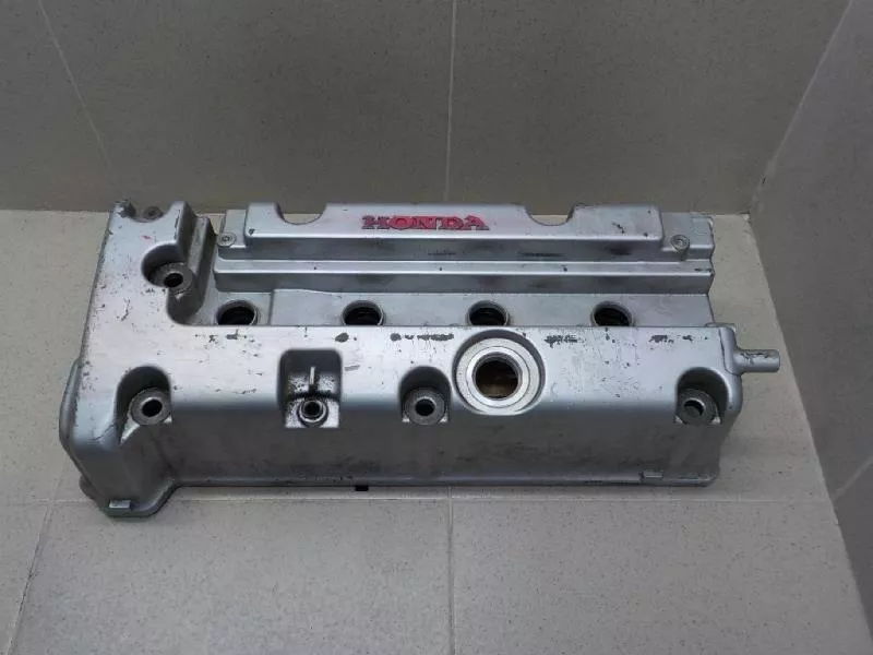 Клапанная крышка ГБЦ BS69487