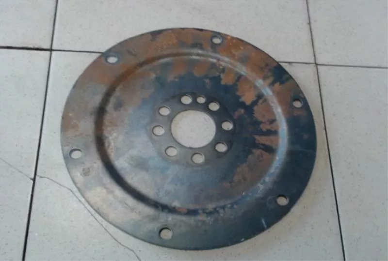 Маховик двигателя BS264251