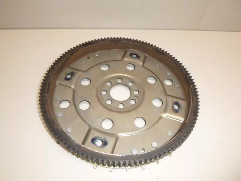 Маховик двигателя BS263876