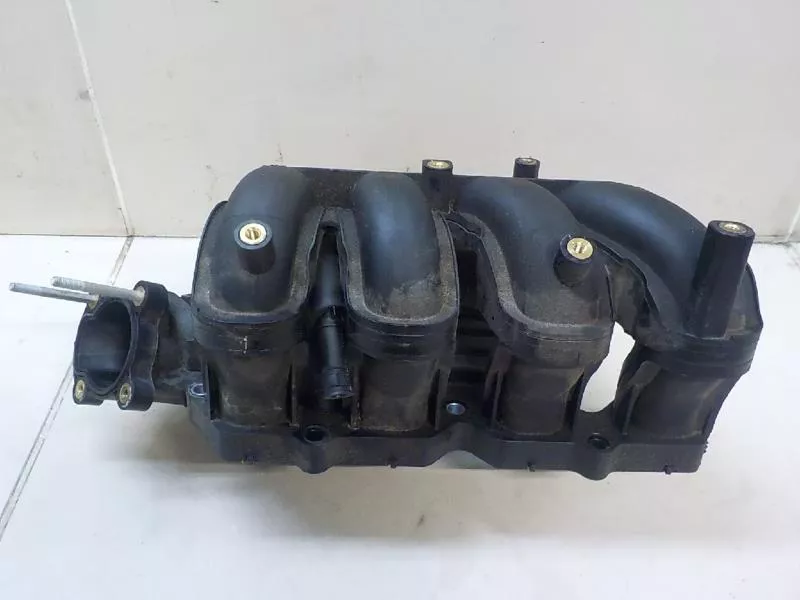 Впускной коллектор ST302779