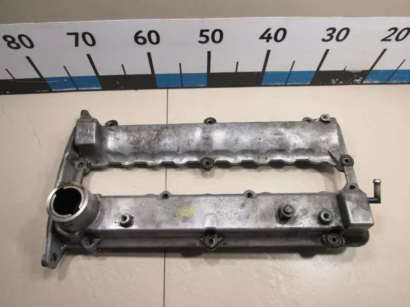 Клапанная крышка ГБЦ BS68681 Клапанная крышка ГБЦ BS68681