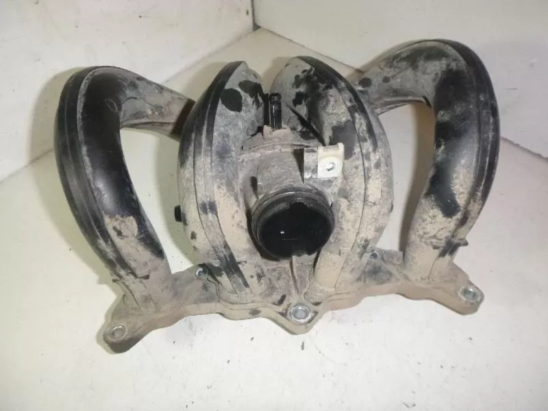 Впускной коллектор ST298536