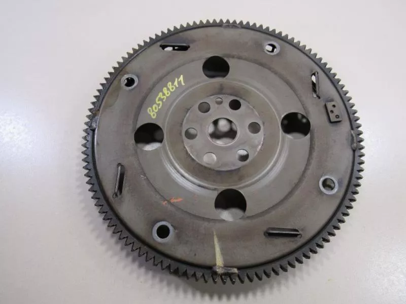 Маховик двигателя BS264688