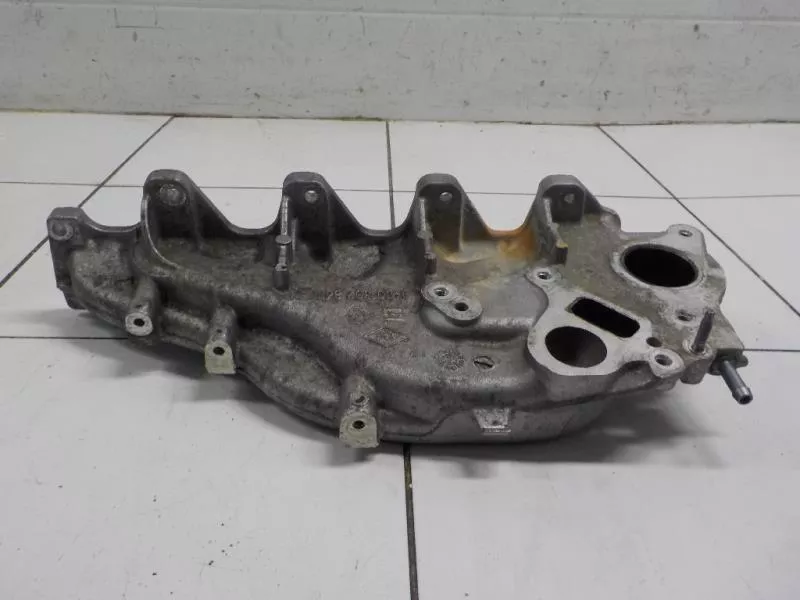 Впускной коллектор ST301721 Впускной коллектор ST301721