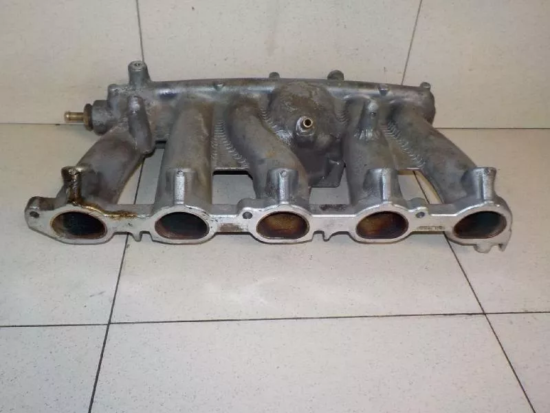 Впускной коллектор ST299529 Впускной коллектор ST299529