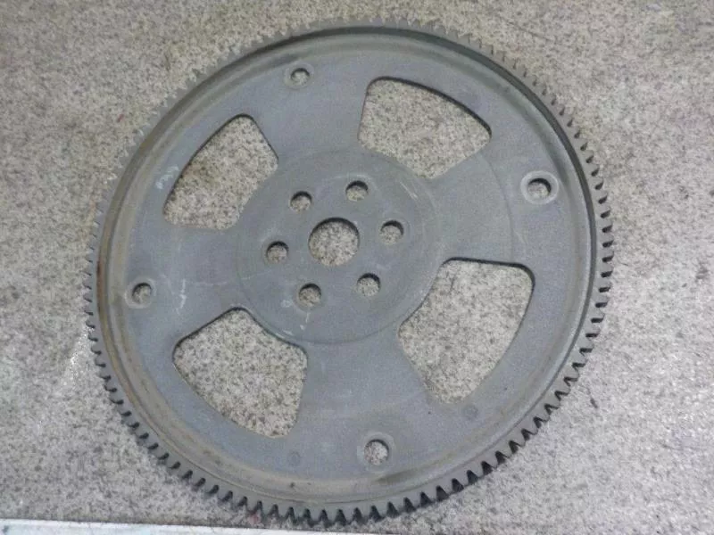 Маховик двигателя BS265513