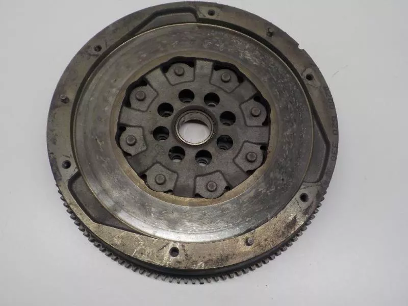 Маховик двигателя BS267465