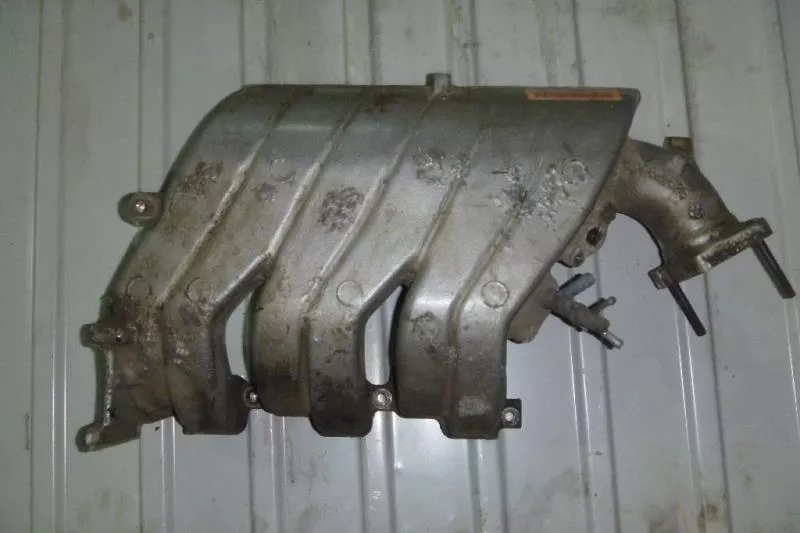 Впускной коллектор ST300340