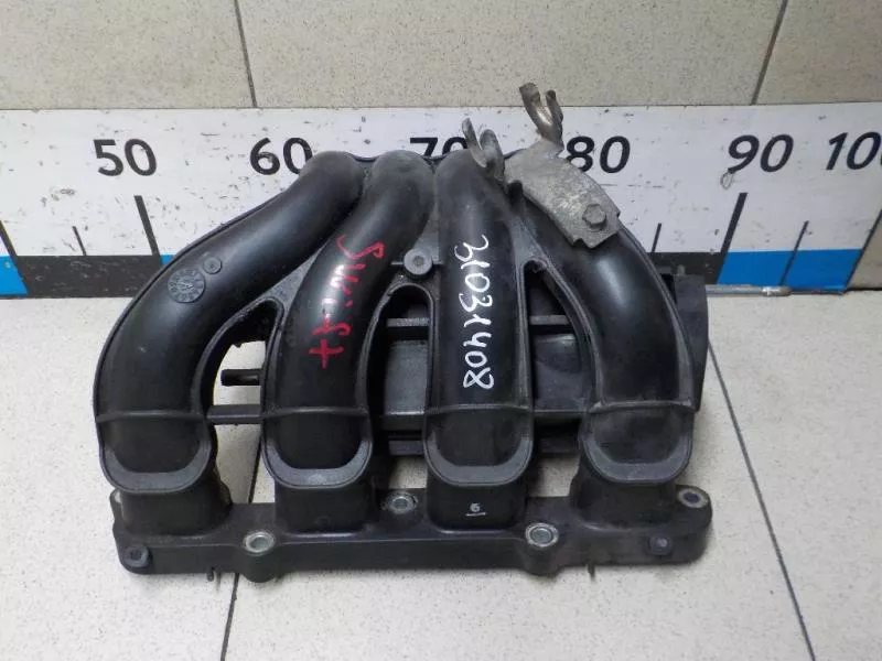 Впускной коллектор ST300945