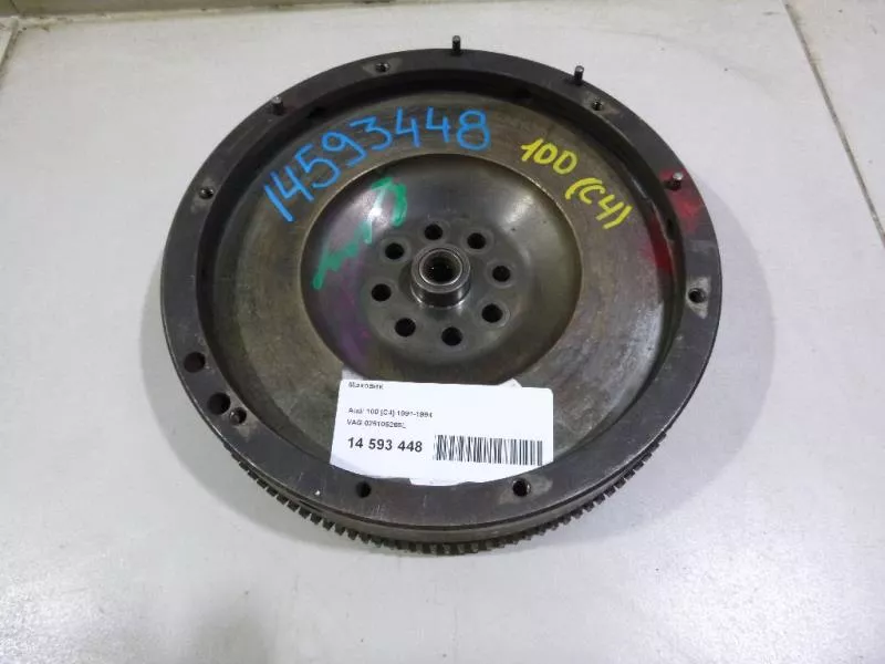 Маховик двигателя BS267614