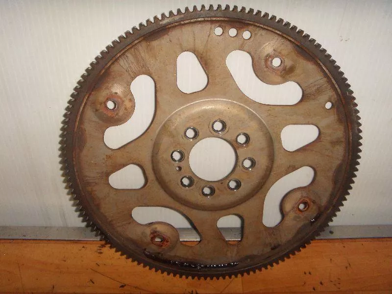 Маховик двигателя BS264379 Маховик двигателя BS264379