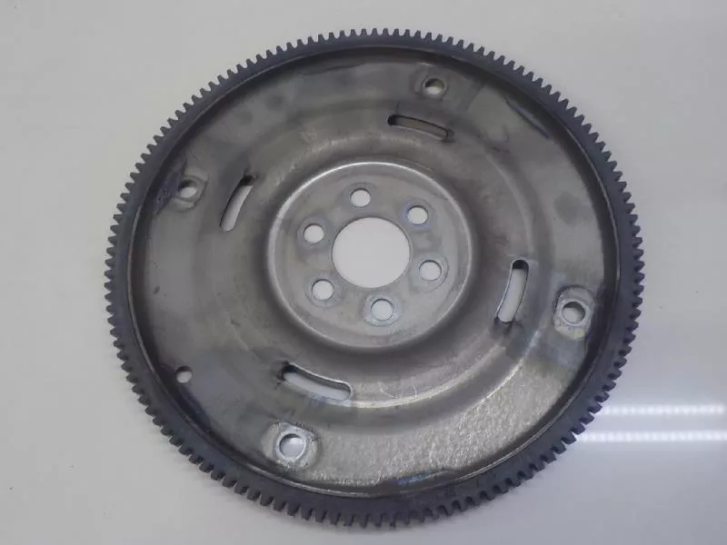 Маховик двигателя BS264073