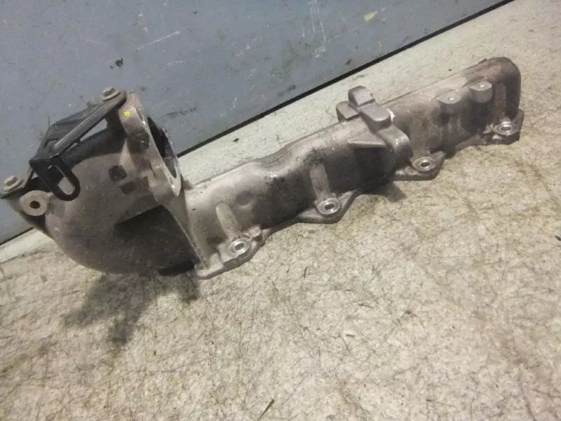 Впускной коллектор ST301994