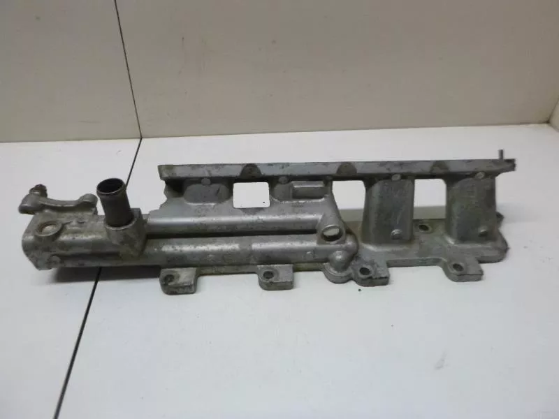 Впускной коллектор ST301205