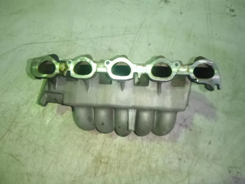 Впускной коллектор ST298206