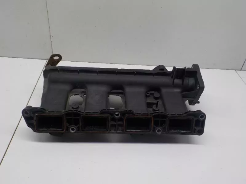 Впускной коллектор ST303014