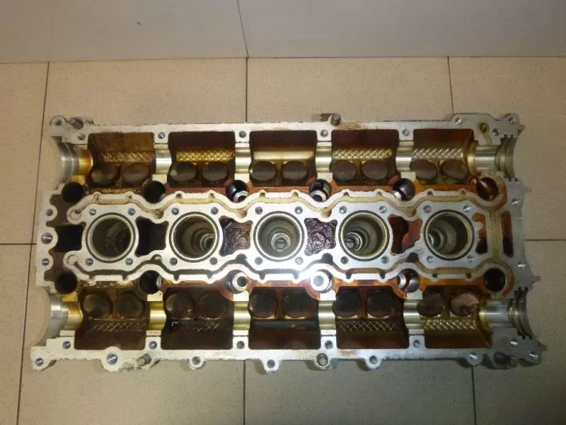 ГБЦ (головка блока цилиндров) ST296234