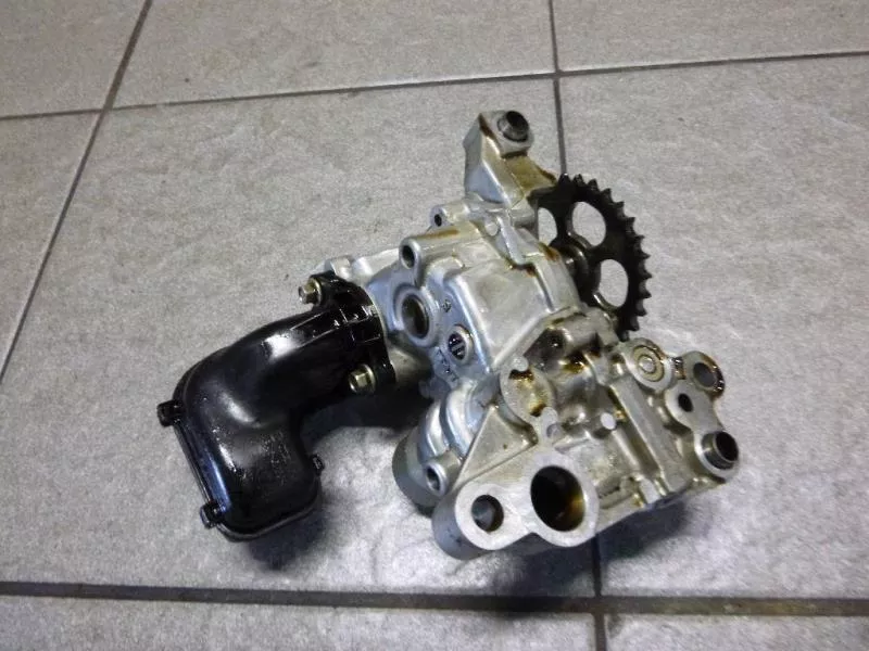 Масляный насос BS253581