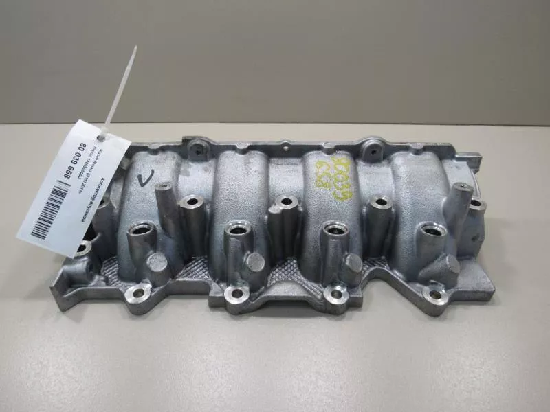 Впускной коллектор ST298699 Впускной коллектор ST298699