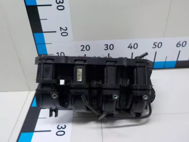 Впускной коллектор ST303213 Впускной коллектор ST303213