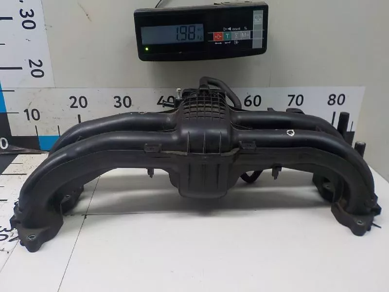 Впускной коллектор ST303115 Впускной коллектор ST303115