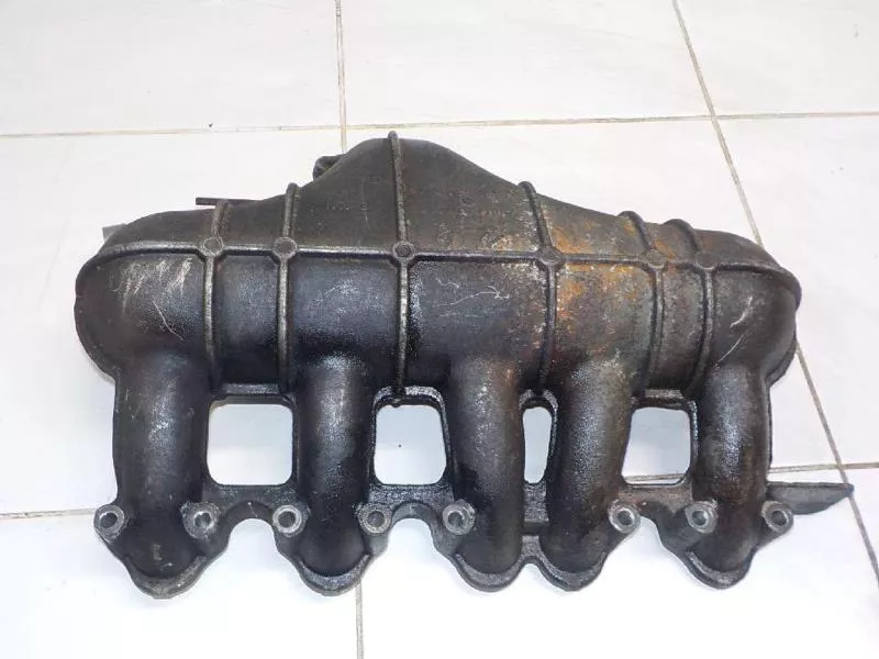 Впускной коллектор ST302947