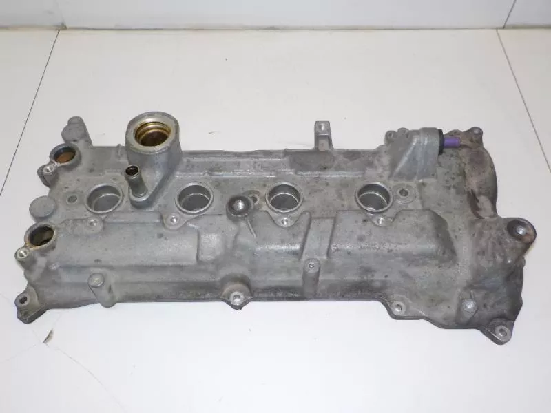 Клапанная крышка ГБЦ BS68738 Клапанная крышка ГБЦ BS68738