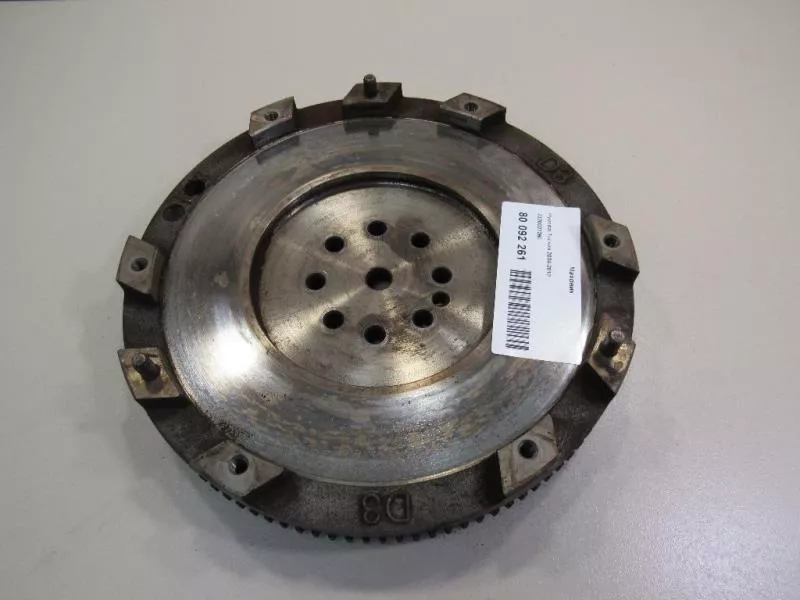 Маховик двигателя BS264870