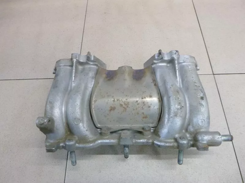 Впускной коллектор ST300171 Впускной коллектор ST300171