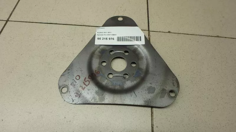 Маховик двигателя BS264697