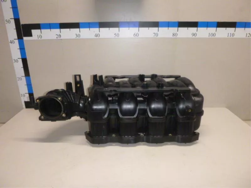 Впускной коллектор ST302478 Впускной коллектор ST302478