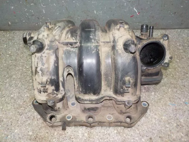 Впускной коллектор ST299625 Впускной коллектор ST299625