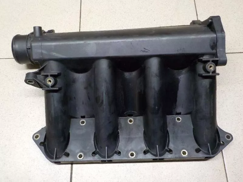 Впускной коллектор ST299914