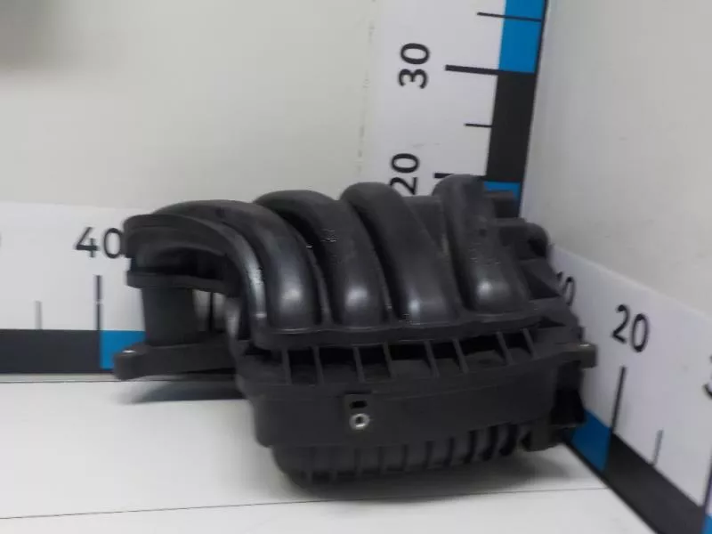 Впускной коллектор ST302200 Впускной коллектор ST302200