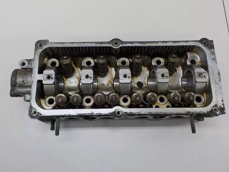 ГБЦ (головка блока цилиндров) ST295329 ГБЦ (головка блока цилиндров) ST295329