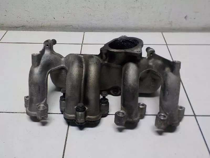 Впускной коллектор ST298176 Впускной коллектор ST298176