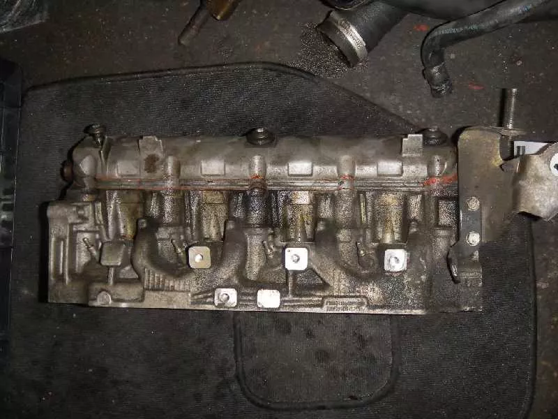 ГБЦ (головка блока цилиндров) ST296586