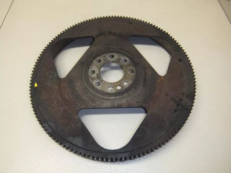 Маховик двигателя BS265224