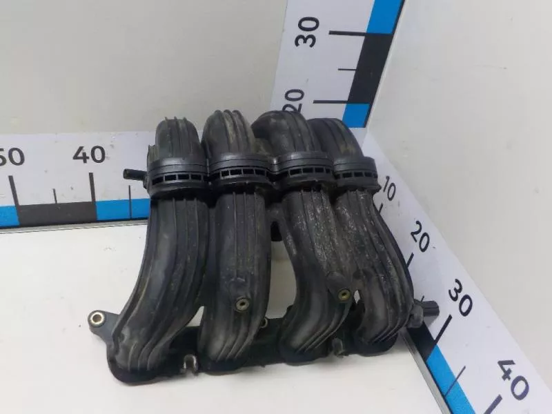 Впускной коллектор ST302399