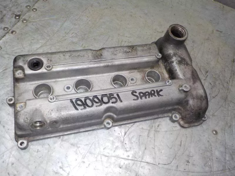 Клапанная крышка ГБЦ BS68590