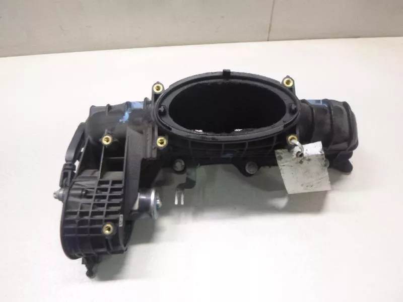 Впускной коллектор ST302550 Впускной коллектор ST302550